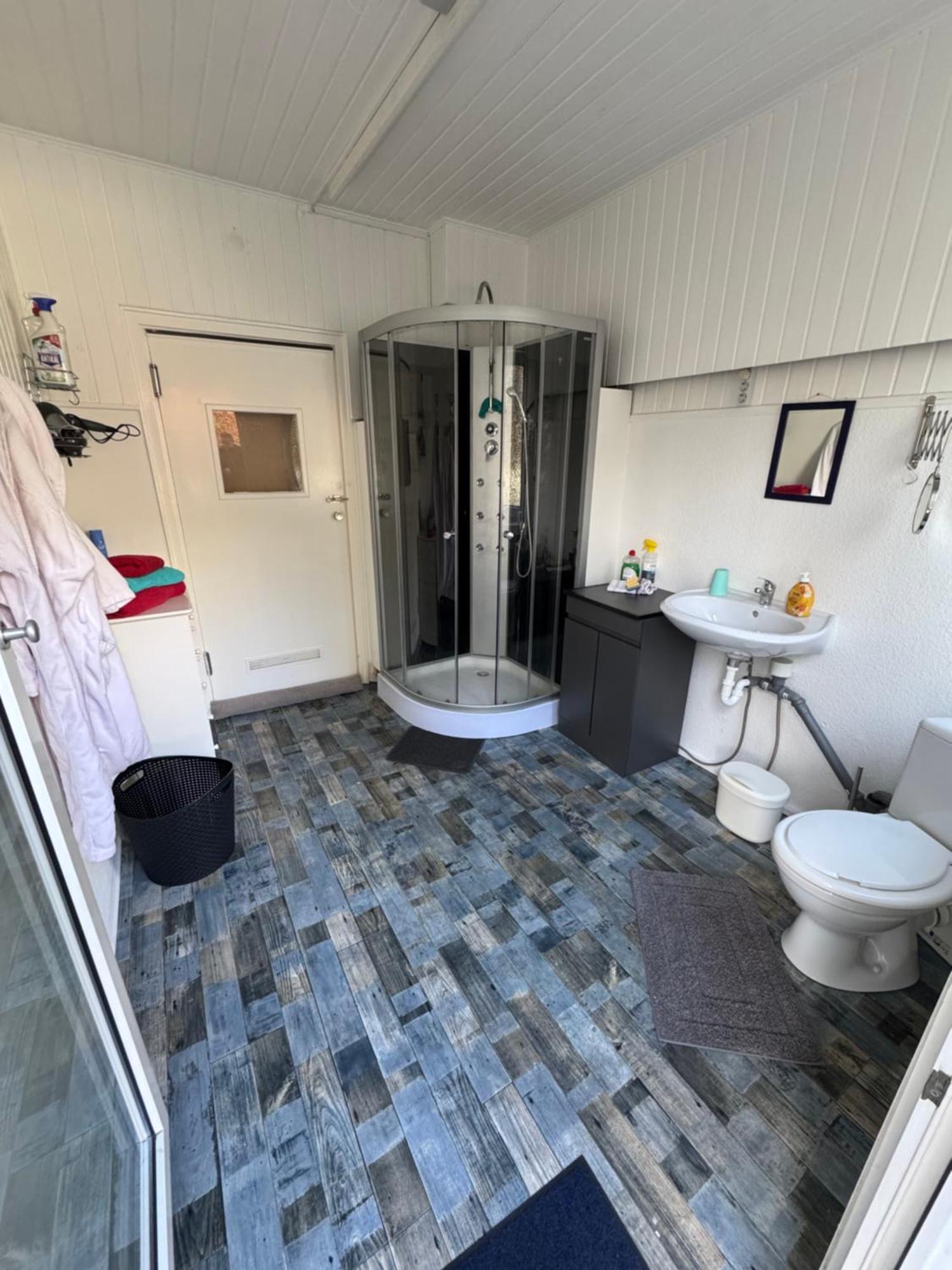 "Saunahotel" Mit Separatem Badezimmer Meinerzhagen Buitenkant foto